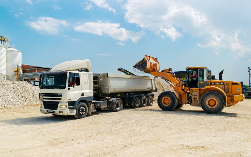HGV at quarry weighbridge